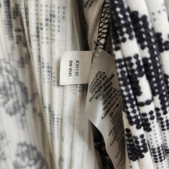 LuLaRoe Plus Size 3X Joy Open Long Longline Vest Cardigan Rose Print Black White - Picture 10 of 12